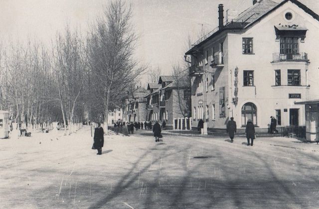  , 1964